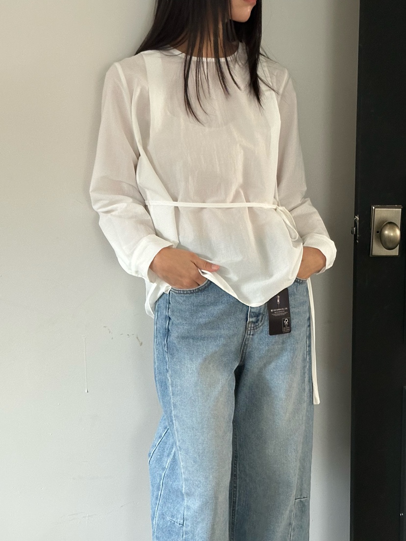 LE VASE韓國直郵女裝新品人氣休閑時尚襯衫蕾絲衫含腰繩LE VASE襯衫/蕾絲衫