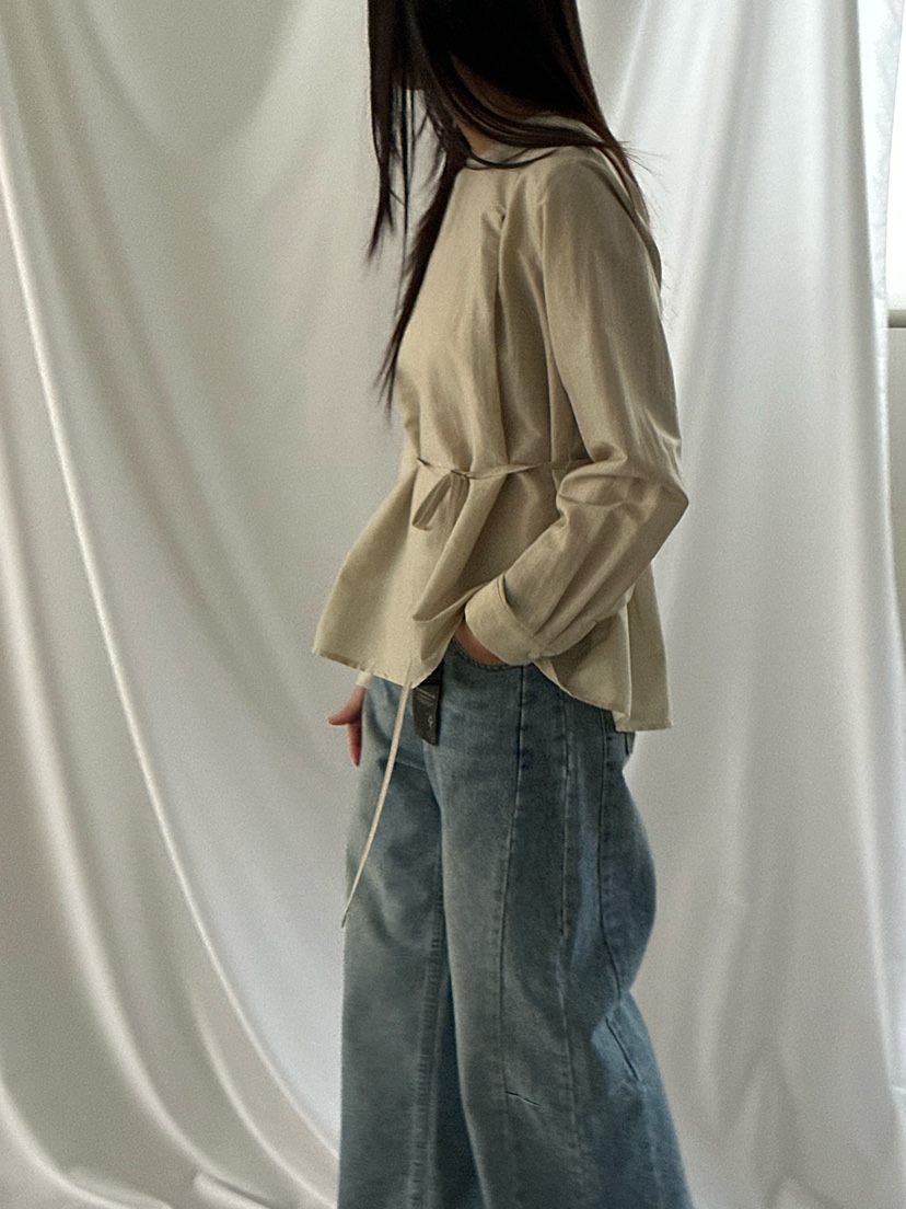 LE VASE韓國直郵女裝新品人氣休閑時尚襯衫蕾絲衫含腰繩LE VASE襯衫/蕾絲衫