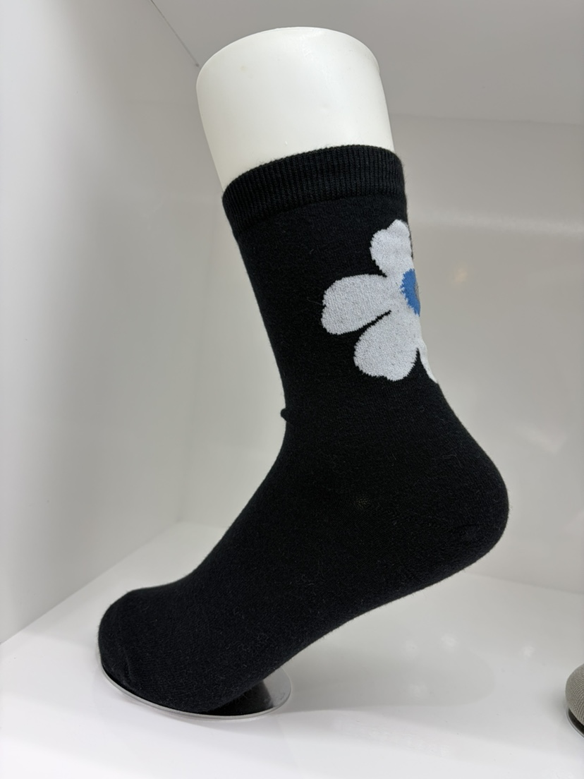 MU:TI韓國代購女裝新款真品熱賣時尚人氣職業休閑26春夏襪子MU:TI襪子圖色2