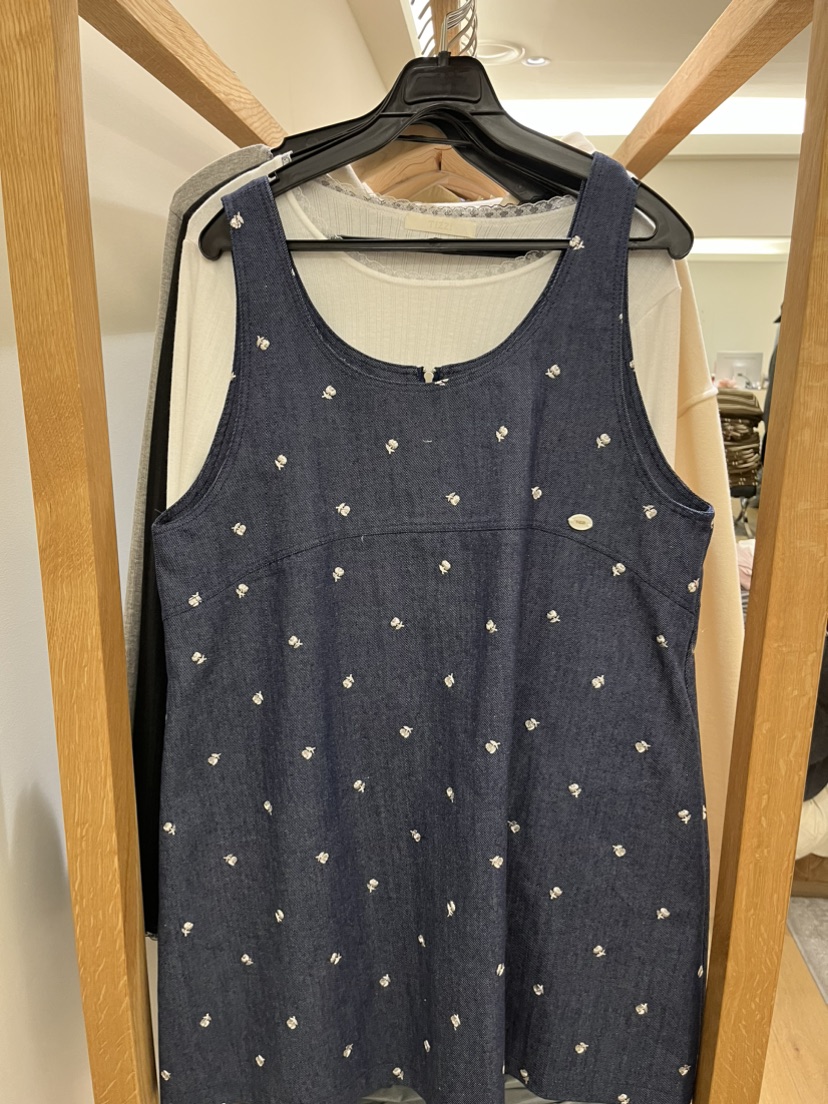 TIZZI東大門直郵女裝新品推薦職業時尚26春夏人氣真品連衣裙TIZZI連衣裙圖色2