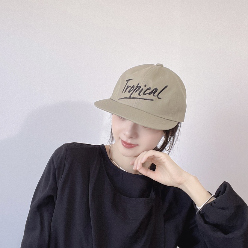 LOVELY HAT東大門實拍女裝新款休閑真品人氣推薦時尚帽子LOVELY HAT帽子