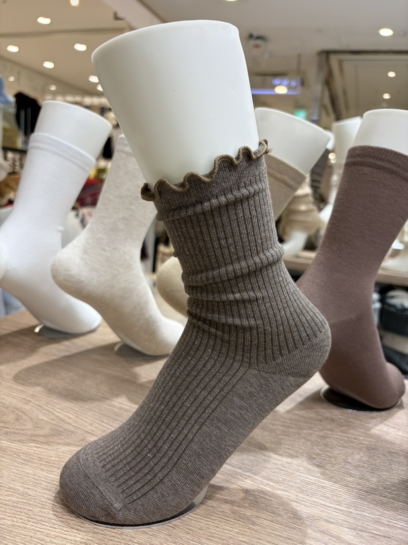 MU:TI東大門直郵女裝新品推薦職業休閑時尚26春夏人氣襪子MU:TI襪子圖色2