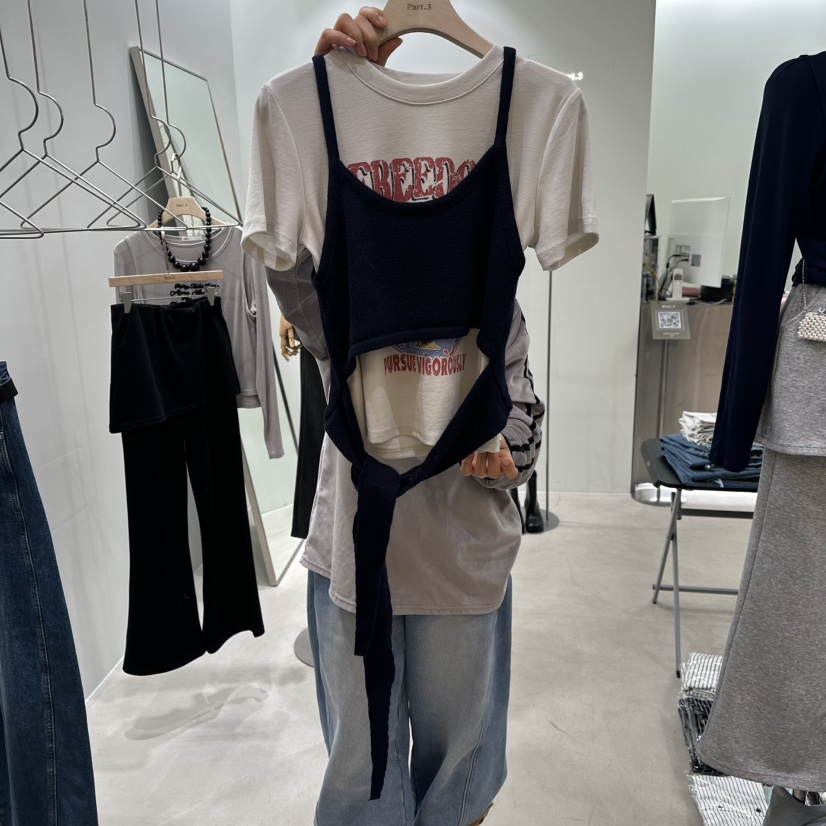 PART3東大門實拍女裝新款26春夏休閑時尚吊帶背心不含內搭Part.3吊帶/背心圖色3