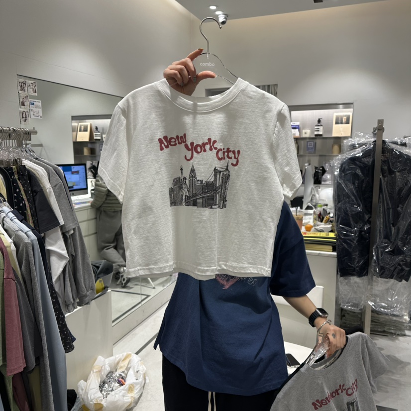 COMBO東大門代購女士新款熱賣26春夏真品人氣職業時尚T恤COM_BOT恤圖色1