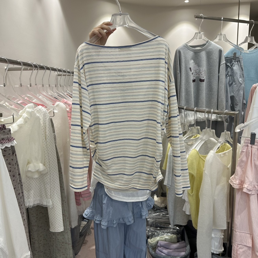 MIMME/LOOKK東大門直郵女士新款26春夏時尚推薦長袖T恤紐扣MIMME/LOOKK長袖T恤