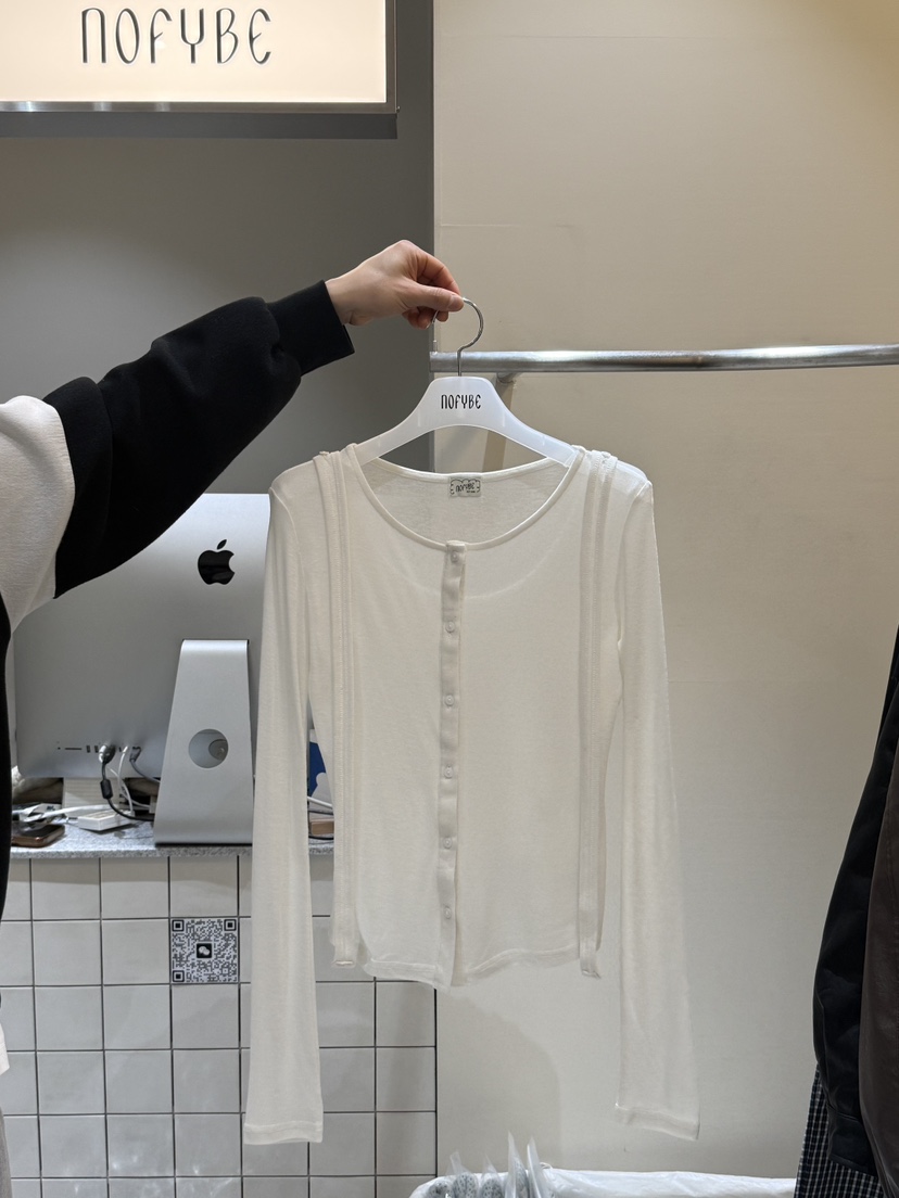 NOFYBE韓國代購女士新品人氣休閑時尚職業熱賣推薦長袖T恤NOFYBE長袖T恤圖色3