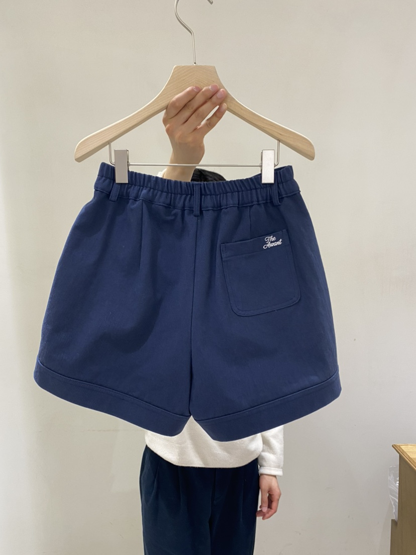 A WANT韓國代購女士新款推薦人氣26春夏時尚職業真品短褲A WANT短褲
