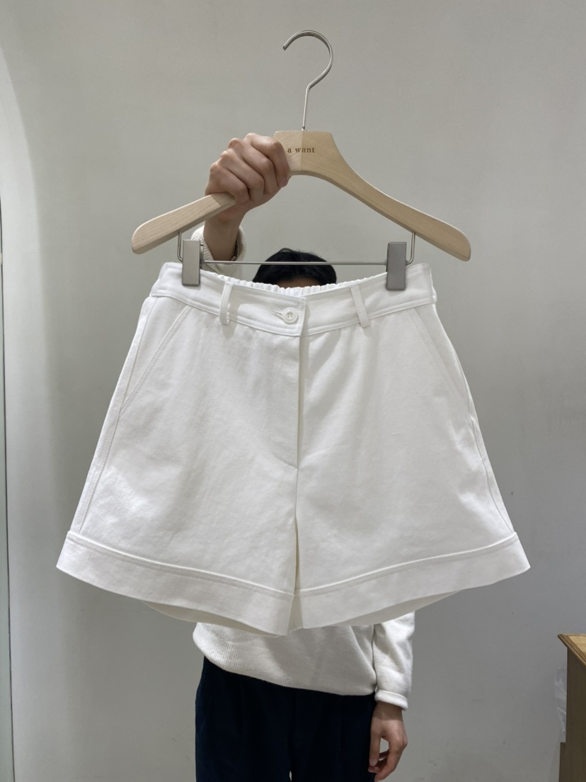 A WANT韓國代購女士新款推薦人氣26春夏時尚職業真品短褲A WANT短褲圖色1