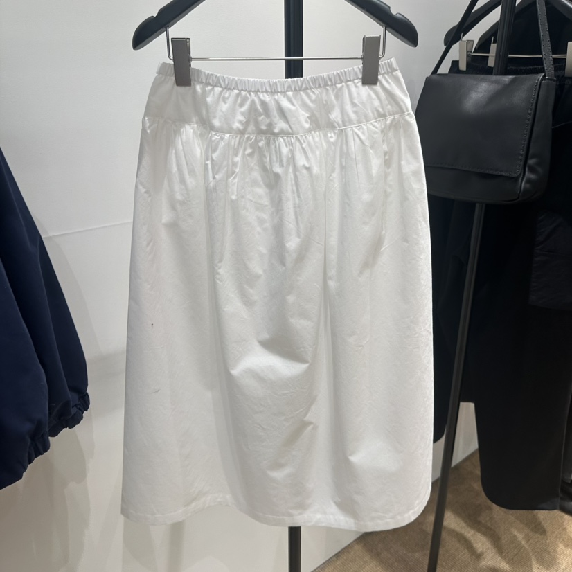 FEBRUARY 11東大門實拍女裝新款時尚人氣休閑長裙喇叭紐扣FEBRUARY 11長裙