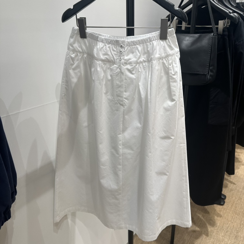 FEBRUARY 11東大門實拍女裝新款時尚人氣休閑長裙喇叭紐扣FEBRUARY 11長裙圖色1