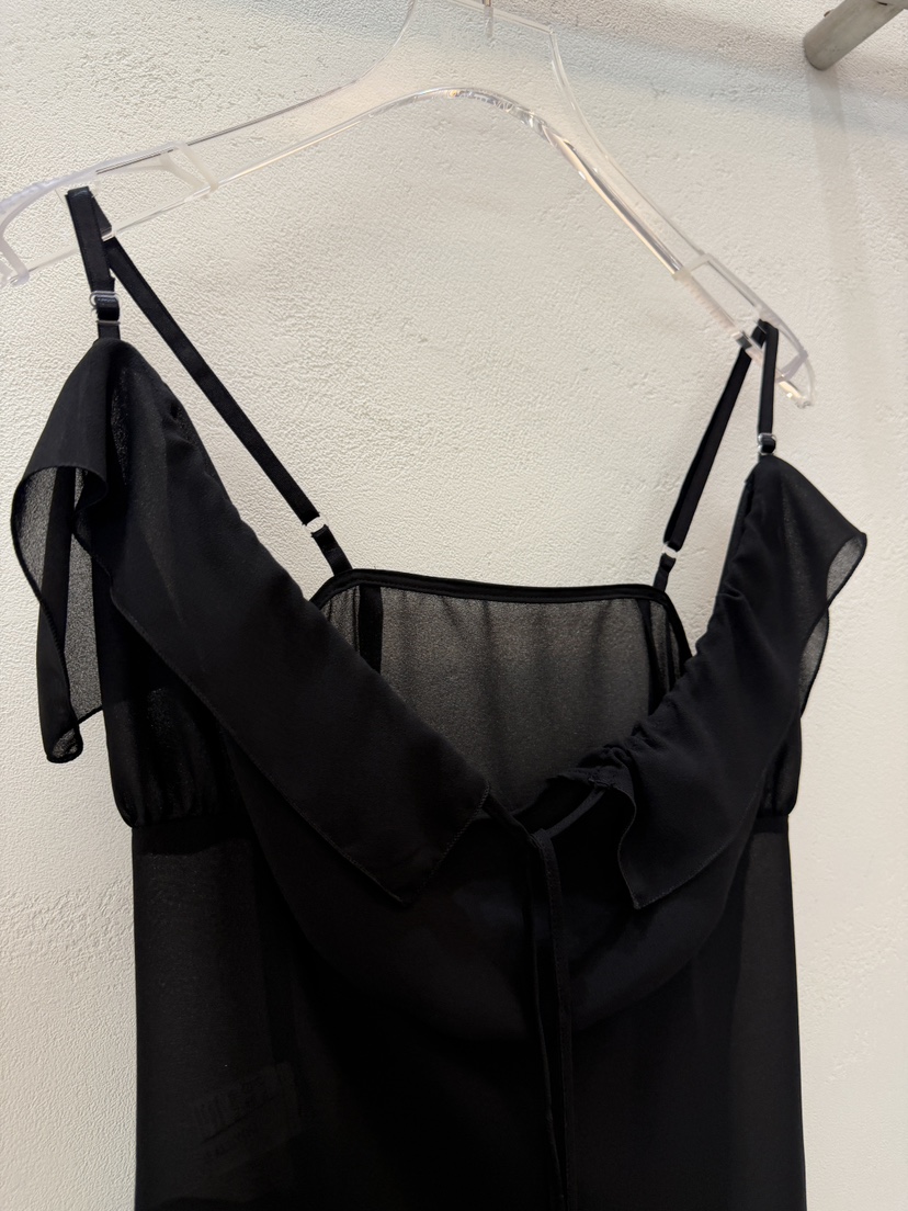 MOST OF ALL U東大門直郵女裝新款職業連衣裙荷葉邊雪紡MOST OF ALL U連衣裙