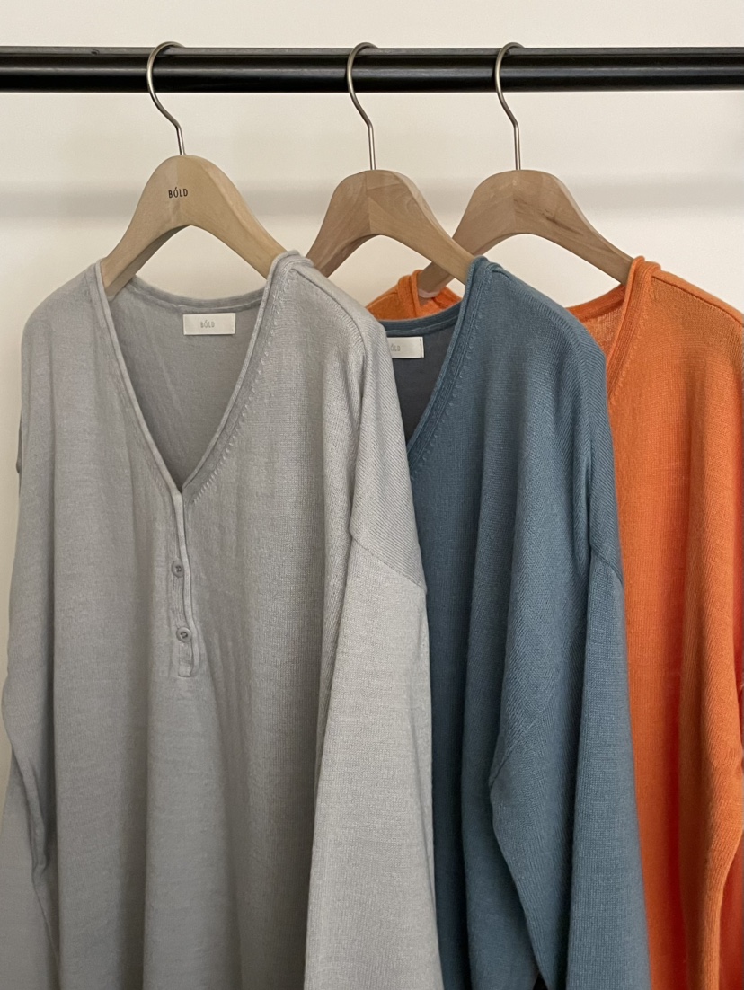 BOLD-A韓國直郵女裝新款職業時尚26春夏熱賣針織衫V領紐扣RE BOLD針織衫