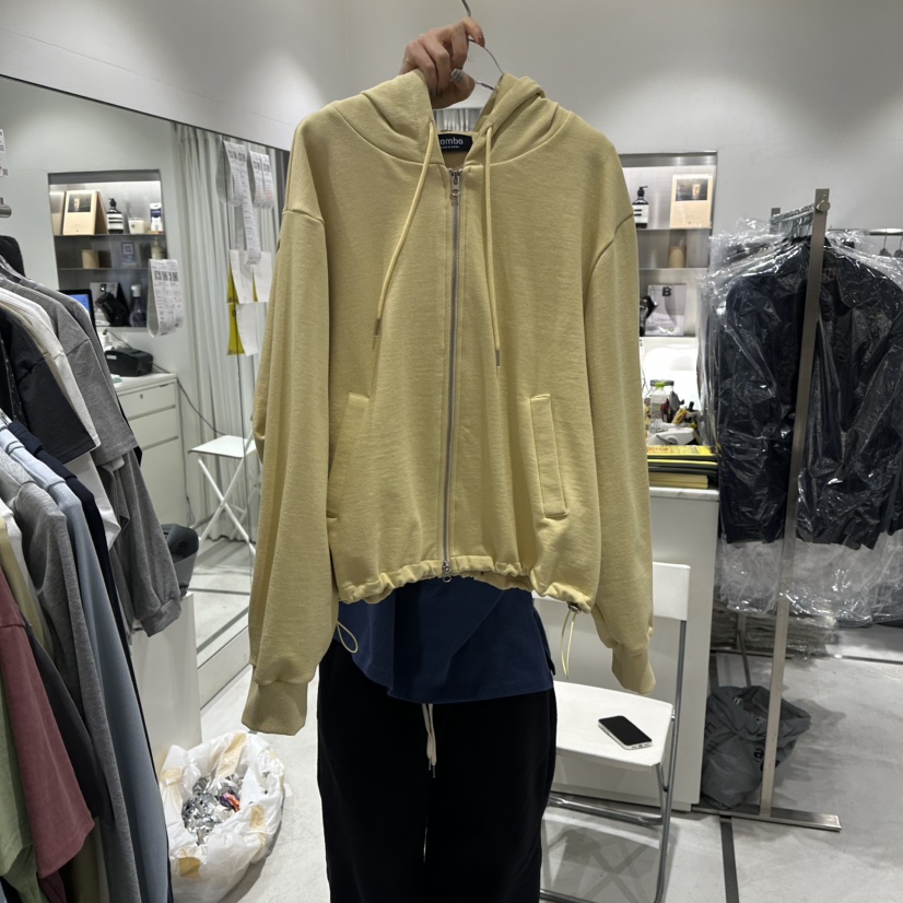 COMBO韓國代購女士新款休閑時尚熱賣職業真品26春夏夾克褶裥COM_BO夾克圖色1