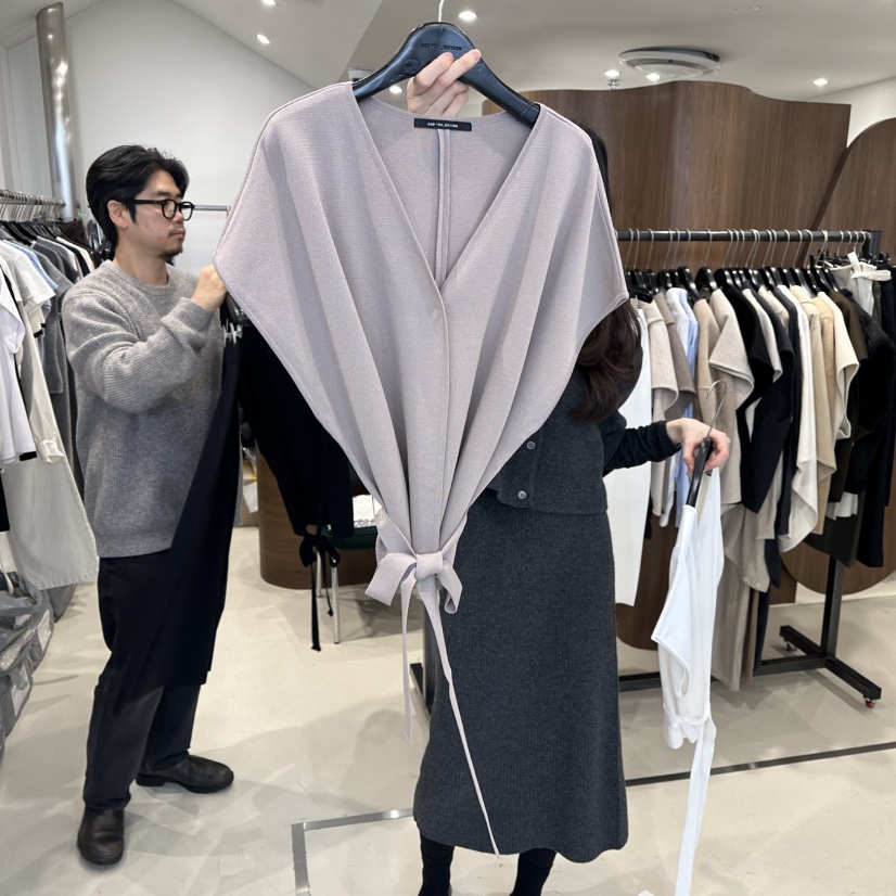 LE EDITION東大門代購女裝新品熱賣26春夏襯衫蕾絲衫開衫LE BOENE襯衫/蕾絲衫圖色2