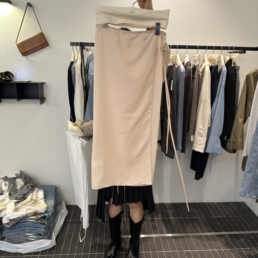 FIND-P韓國直郵女裝新品休閑熱賣人氣真品職業長裙披肩雪紡FIND-P長裙圖色2