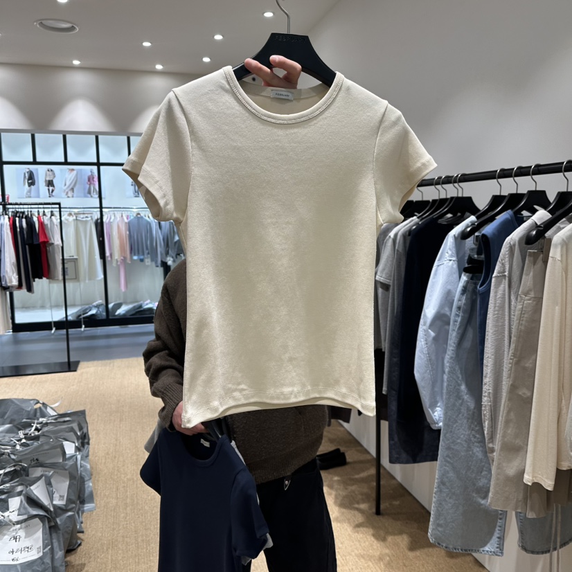 FEBRUARY 11韓國直郵女裝新品人氣26春季職業熱賣休閑T恤FEBRUARY 11T恤圖色2