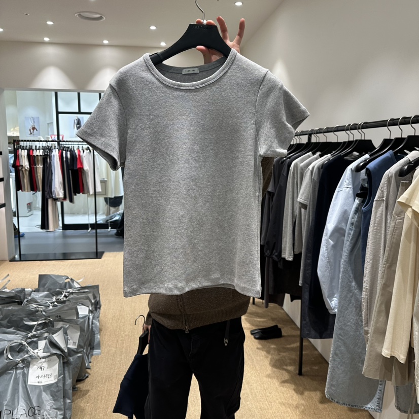 FEBRUARY 11韓國直郵女裝新品人氣26春季職業熱賣休閑T恤FEBRUARY 11T恤圖色3