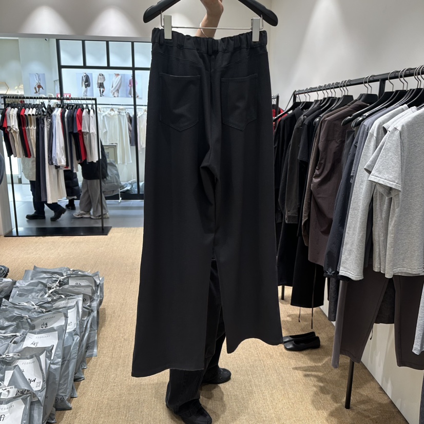 FEBRUARY 11東大門實拍女士新品熱賣人氣推薦休閑褲斜紋布FEBRUARY 11休閑褲