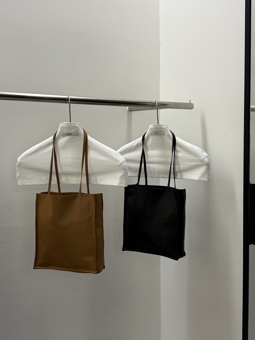 REGULARLY/PLACOR東大門代購女士新品26春夏熱賣單肩斜跨包REGULARLY/PLACOR單肩/斜跨包