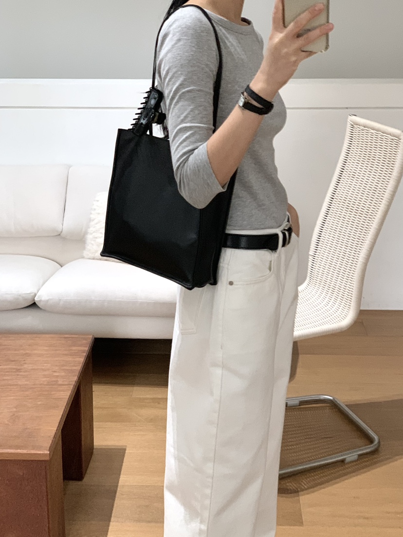 REGULARLY/PLACOR東大門代購女士新品26春夏熱賣單肩斜跨包REGULARLY/PLACOR單肩/斜跨包