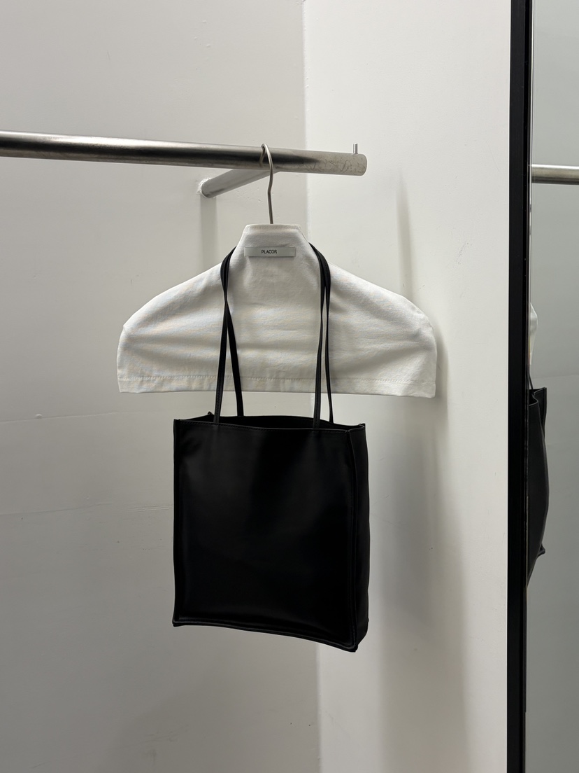 REGULARLY/PLACOR東大門代購女士新品26春夏熱賣單肩斜跨包REGULARLY/PLACOR單肩/斜跨包圖色2