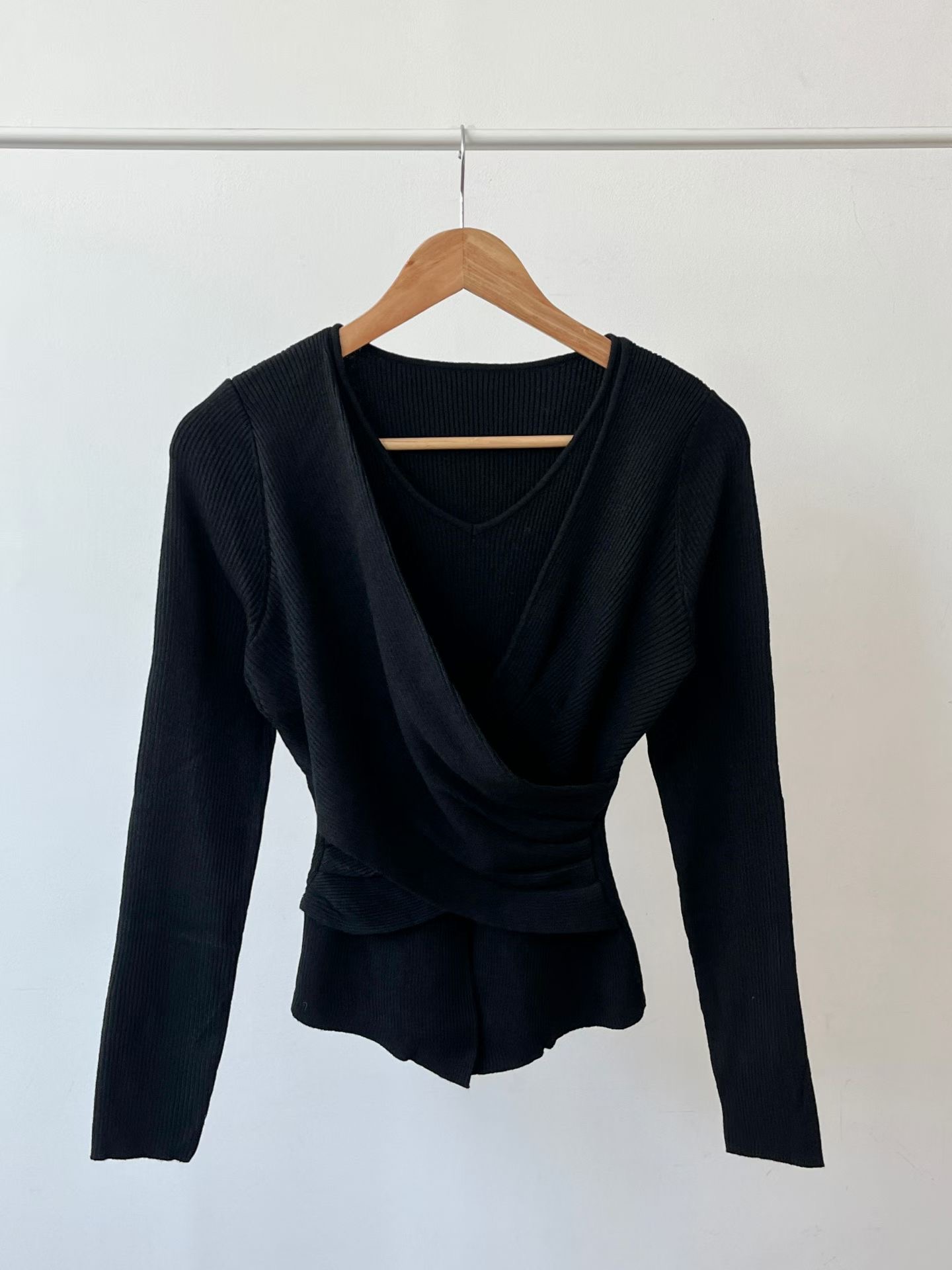 LOOK韓國直郵女裝新款26春夏職業推薦人氣熱賣針織衫褶皺LOOK針織衫圖色4