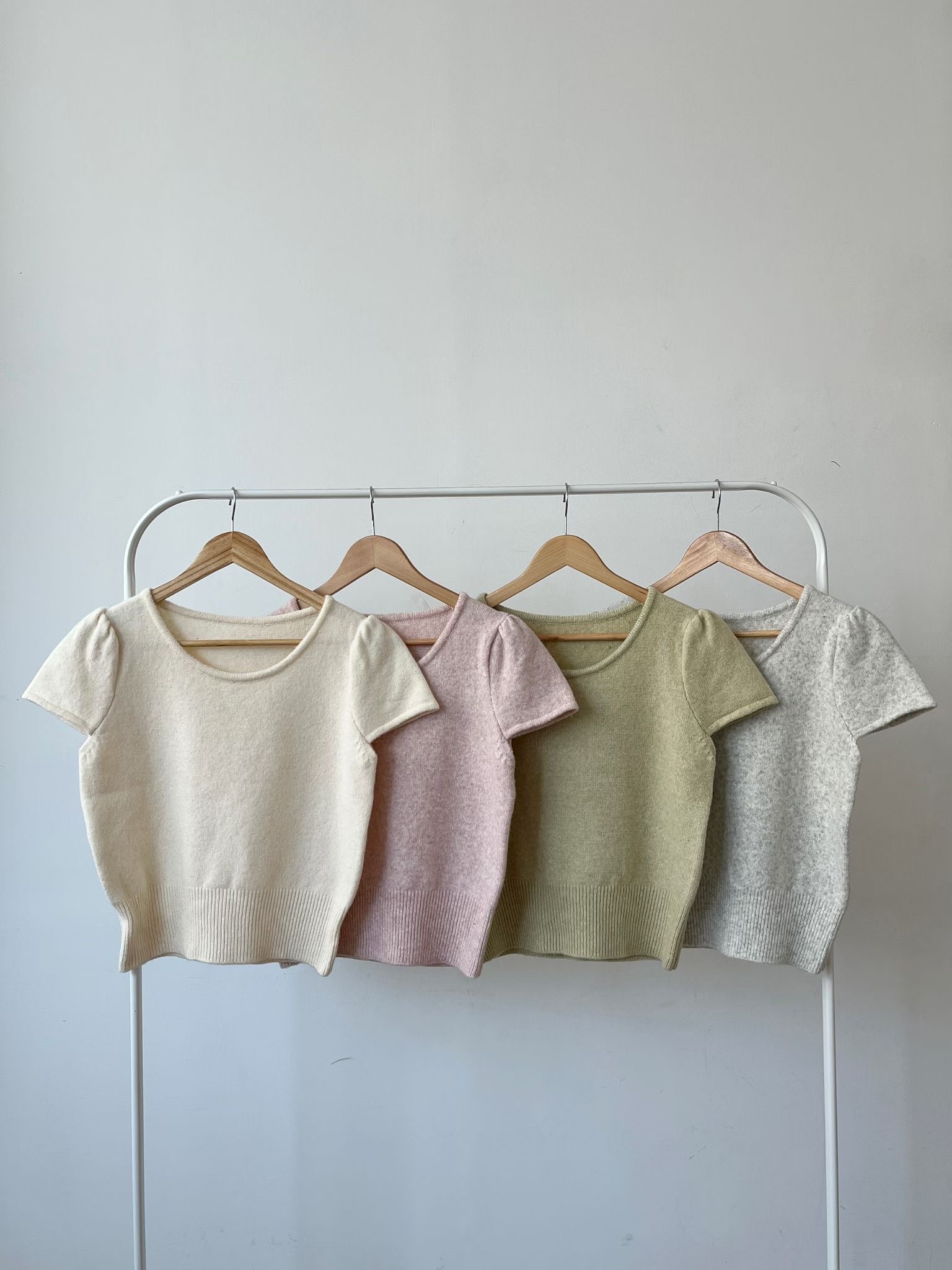 LOOK東大門直郵女裝新款推薦職業時尚休閑人氣針織衫泡泡袖LOOK針織衫