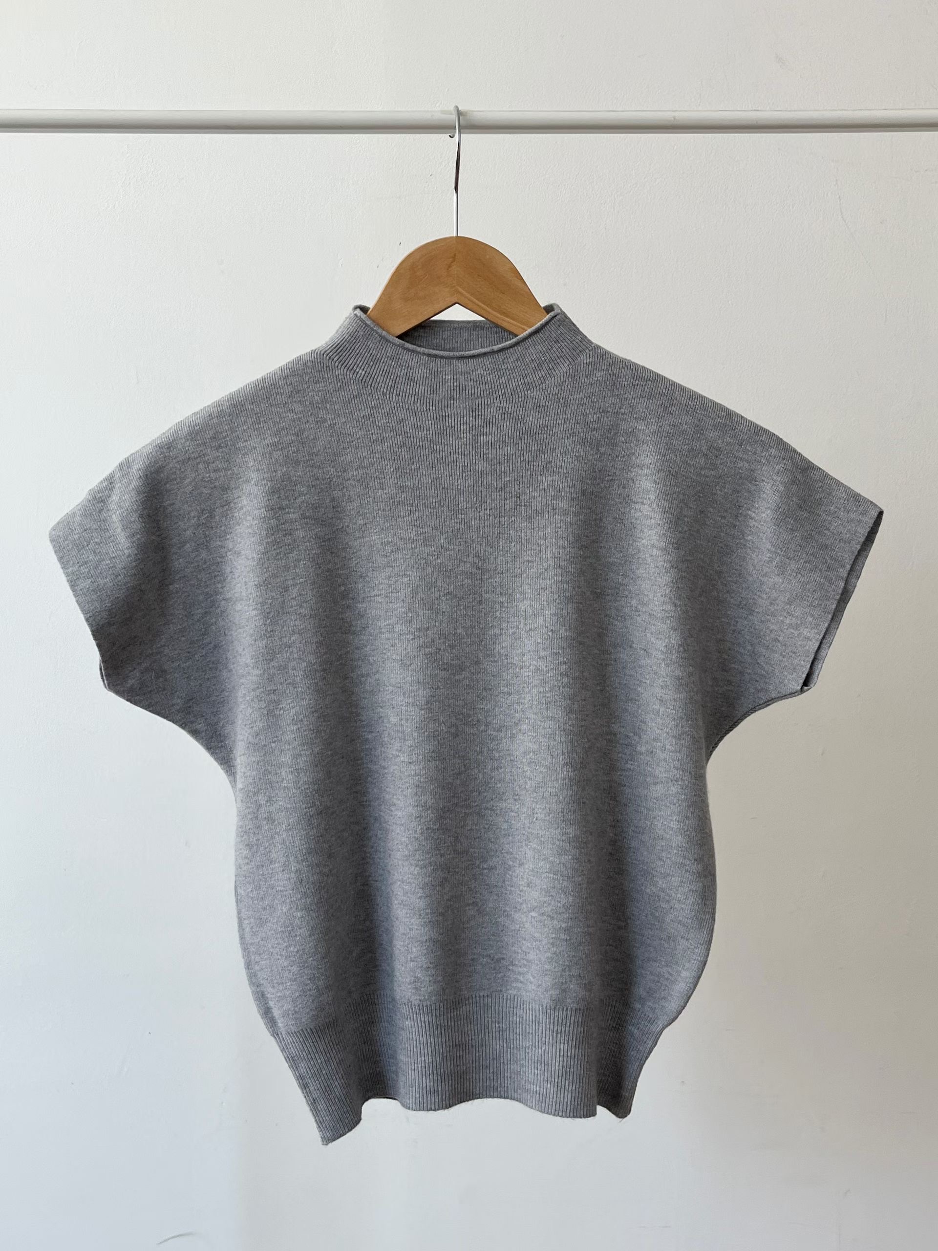 LOOK韓國代購女裝新款26春夏人氣休閑熱賣時尚職業推薦T恤LOOKT恤圖色6