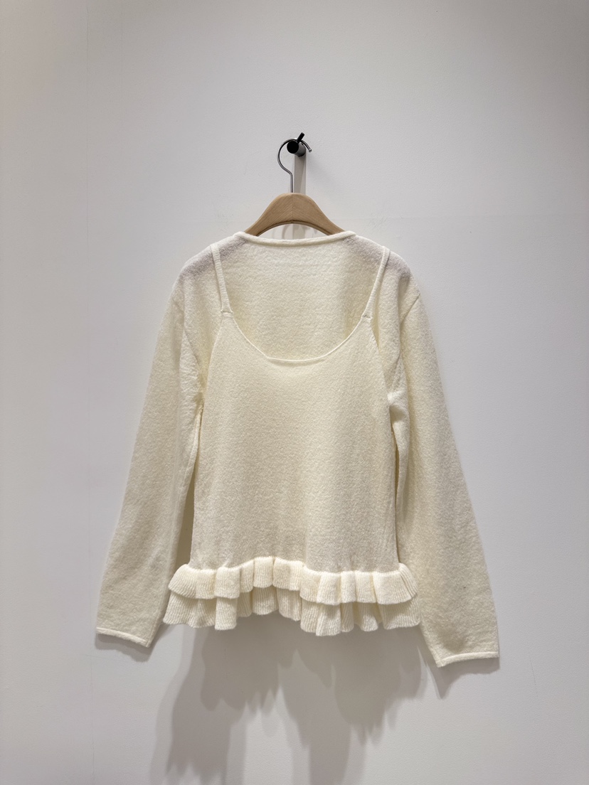 MELTED-P東大門直郵女裝新款推薦時尚人氣職業套裝荷葉邊MELTED-P套裝