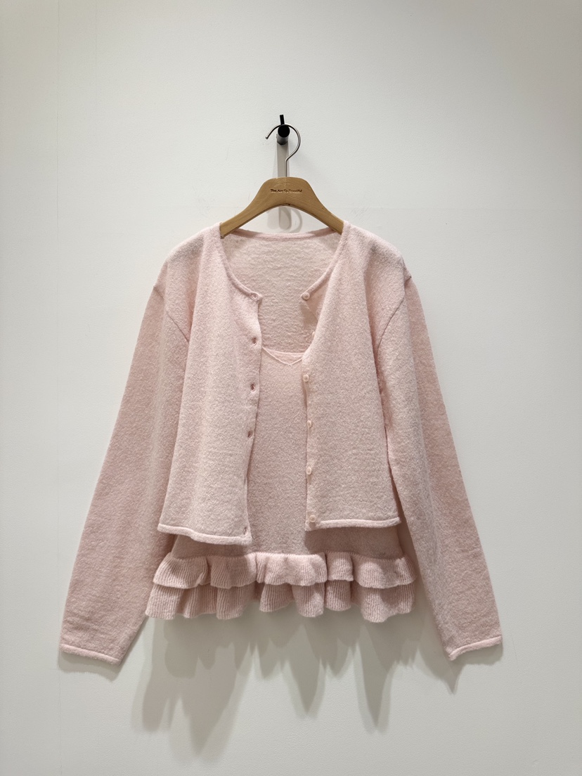 MELTED-P東大門直郵女裝新款推薦時尚人氣職業套裝荷葉邊MELTED-P套裝