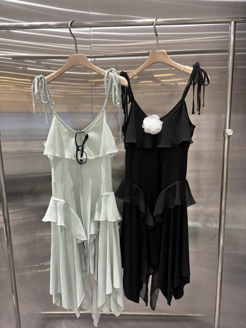 PLATFORM-L東大門實拍女裝新品人氣連衣裙不含飾品不對稱荷葉邊PLATFORM連衣裙