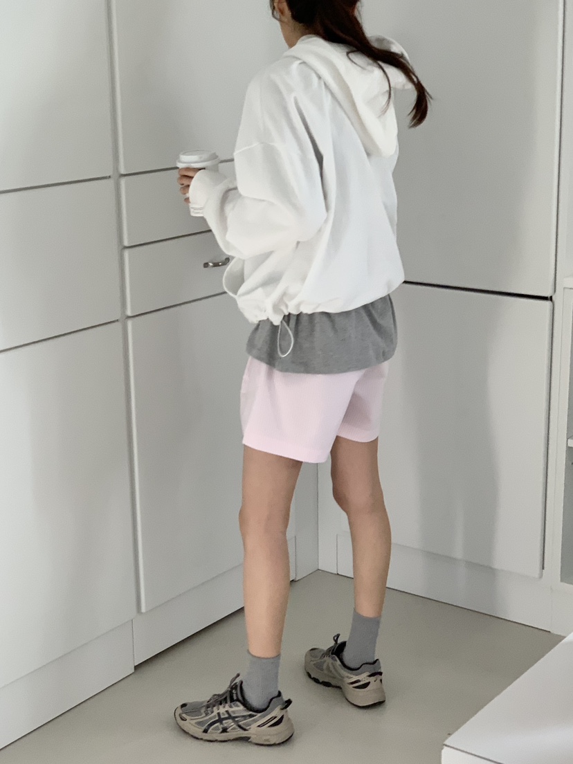 WOOD韓國代購女裝新款休閑推薦職業熱賣真品時尚人氣衛衣WOOD衛衣