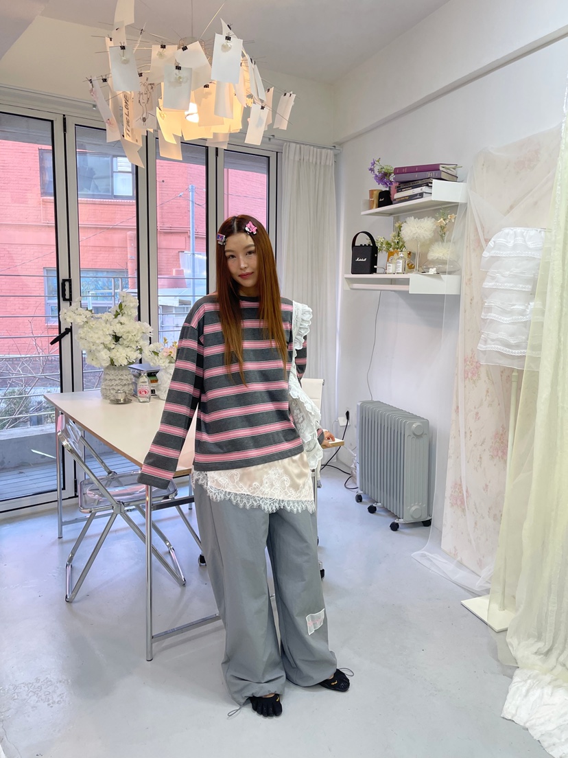 BOUTIQUE-L東大門直郵女士新款熱賣推薦時尚26春夏長袖T恤BOUTIQUE-L長袖T恤