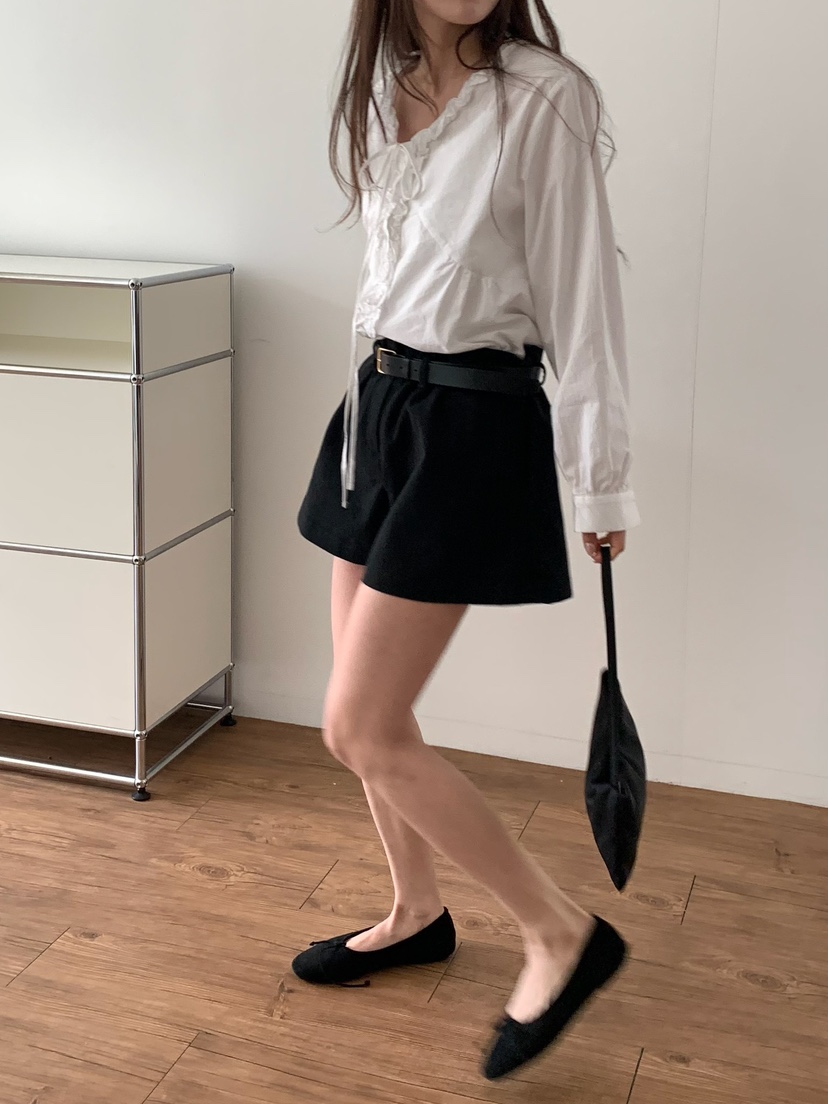 BLEECKER東大門直郵女士新品職業時尚真品熱賣短褲荷葉邊BLEECKER短褲