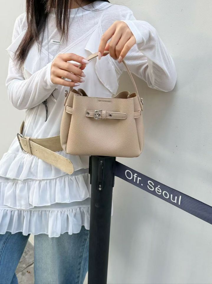 TROUVAILLE韓國代購女裝新款職業26春夏休閑手拿包腋下包TROUVAILLE手拿包/腋下包