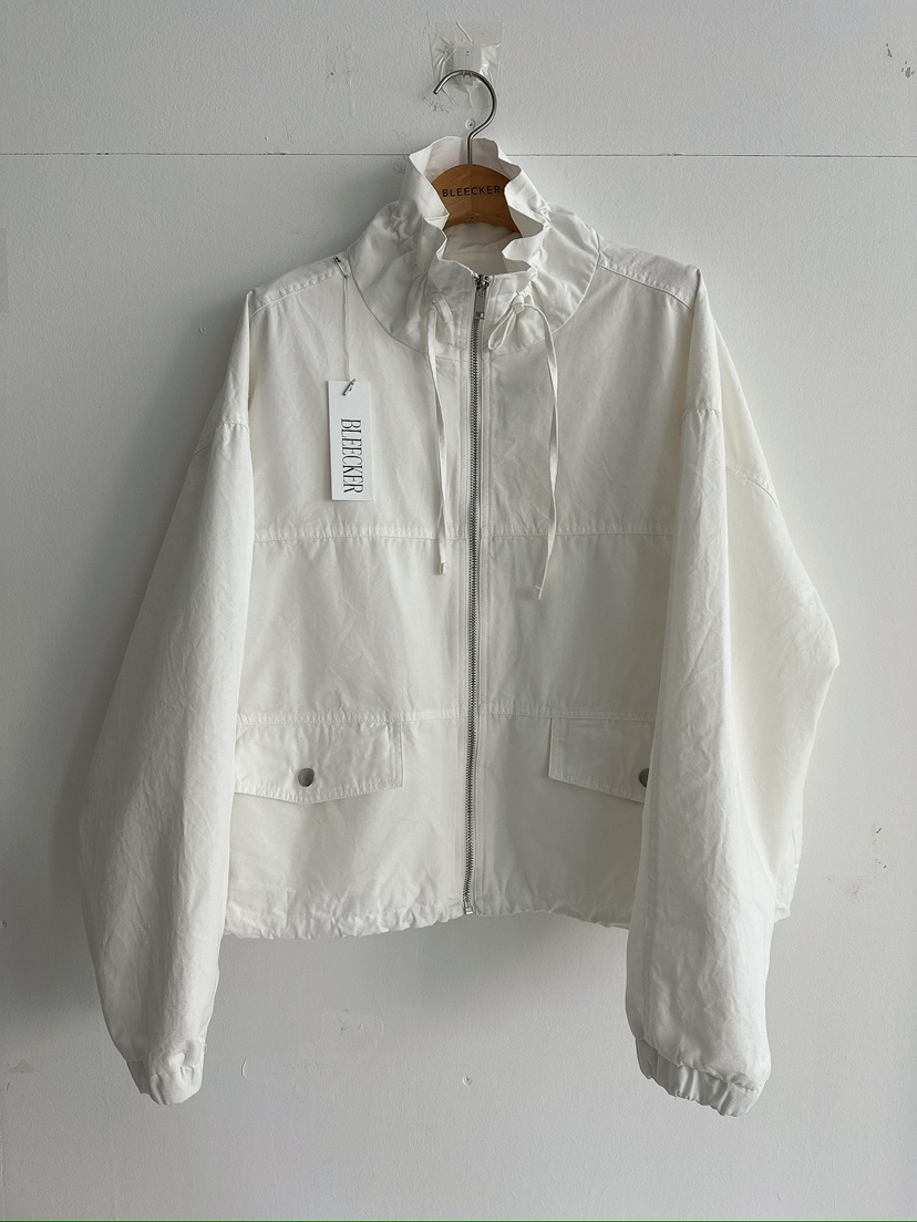 BLEECKER東大門直郵女裝新款熱賣推薦真品時尚夾克口袋高領BLEECKER夾克圖色2