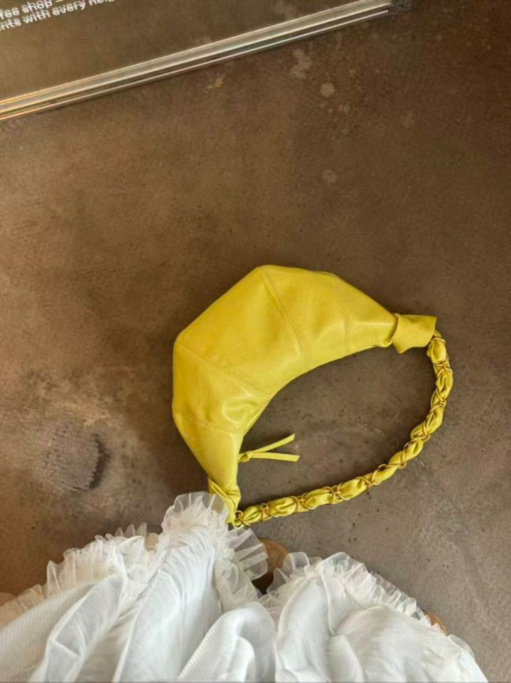 TROUVAILLE東大門直郵女士新款人氣真品26春夏手拿包腋下包TROUVAILLE手拿包/腋下包圖色4