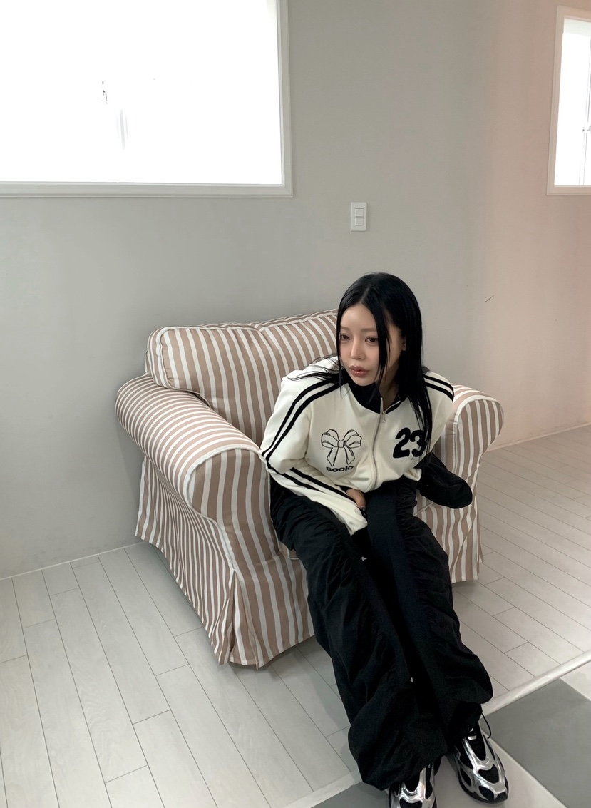 SEOLO韓國直郵女士新品職業人氣推薦時尚熱賣26春夏夾克拉鏈Seolo seoul夾克