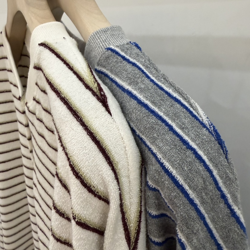 THE EYL東大門直郵女士新款時尚26春夏熱賣人氣職業衛衣THE EYL衛衣