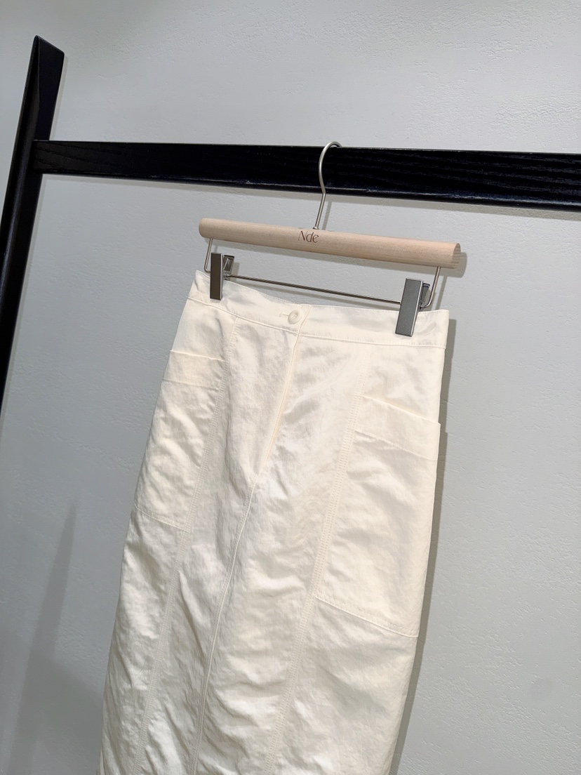 NDE東大門實拍女裝新款推薦時尚真品人氣休閑26春夏職業長裙BOHEME_NDE長裙