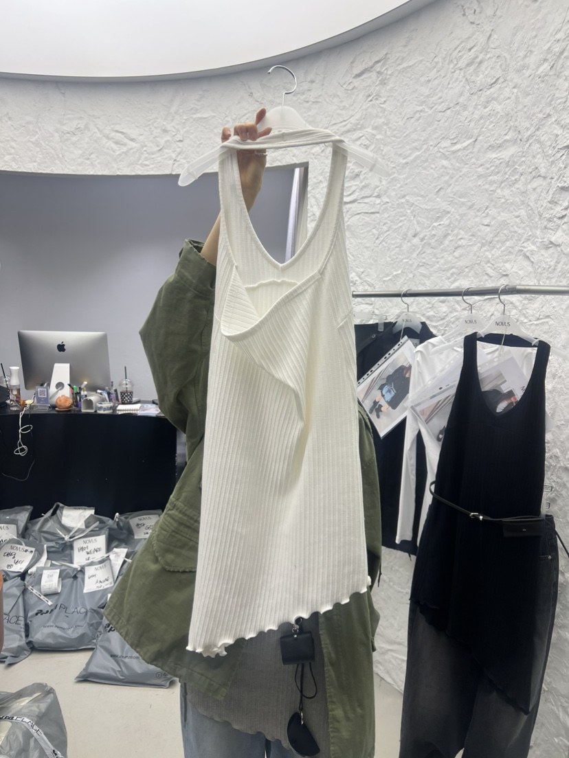 NOVUS韓國直郵女裝新款熱賣真品26春夏休閑連衣裙不含腰帶NOVUS連衣裙