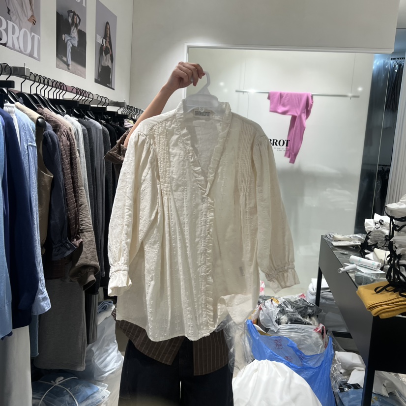 BROT東大門直郵女裝新品時尚真品休閑職業推薦襯衫蕾絲衫BROT襯衫/蕾絲衫圖色3