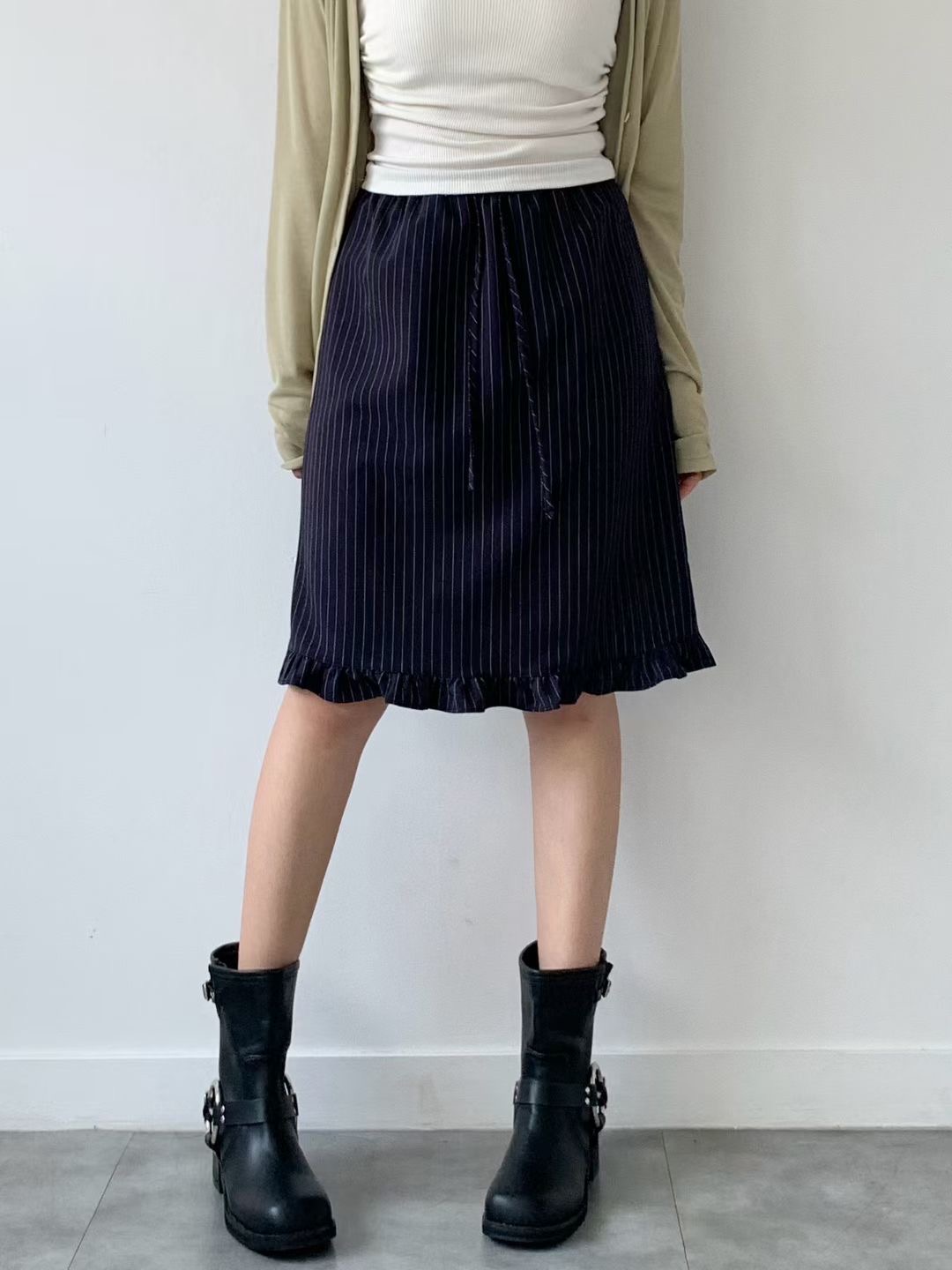 BRAND MARKET-브랜드마켓-T韓國直郵女裝新品職業半身裙中短裙荷葉邊BRAND MARKET-2件起半身裙/中短裙