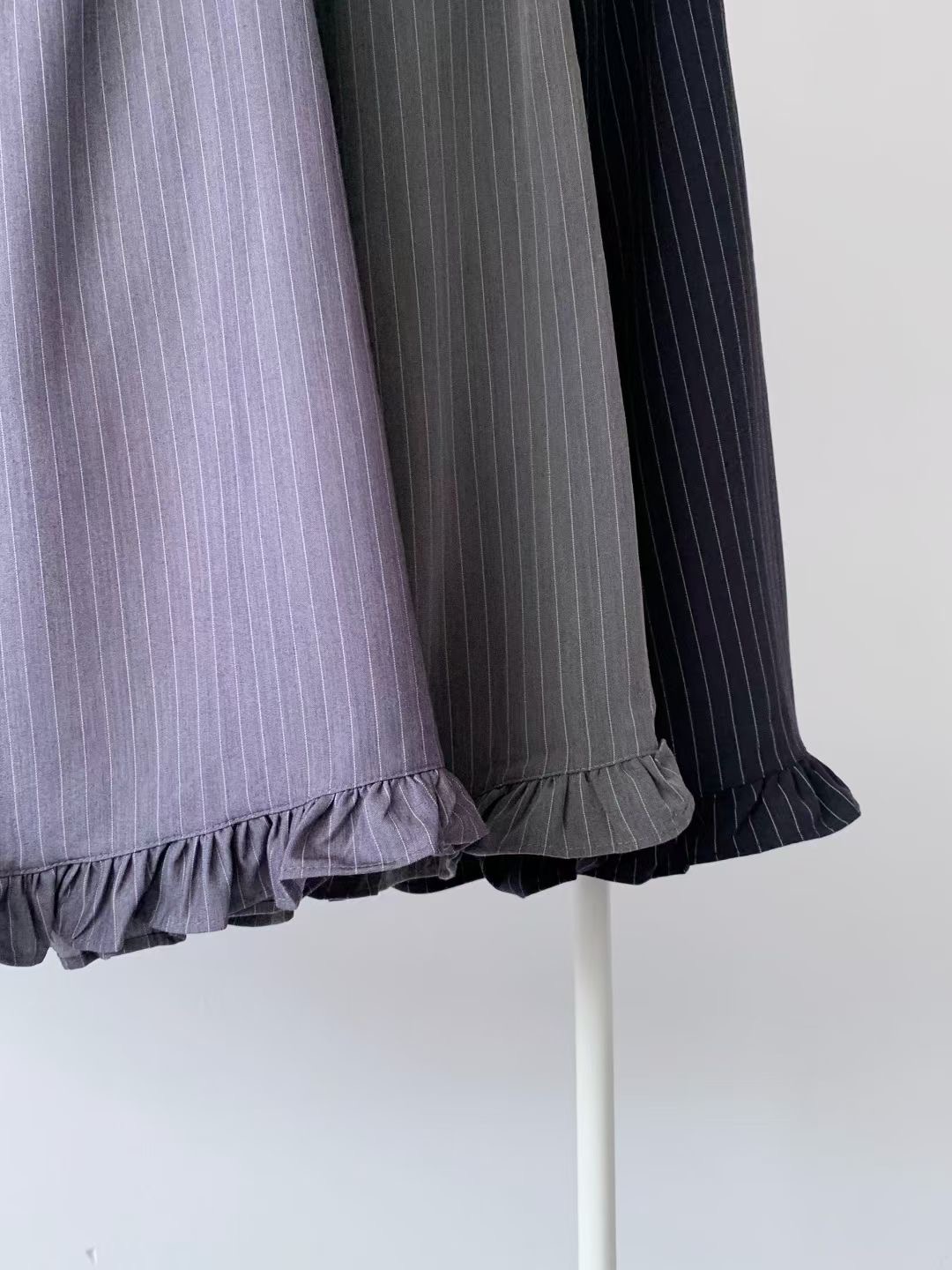 BRAND MARKET-브랜드마켓-T韓國直郵女裝新品職業半身裙中短裙荷葉邊BRAND MARKET-2件起半身裙/中短裙