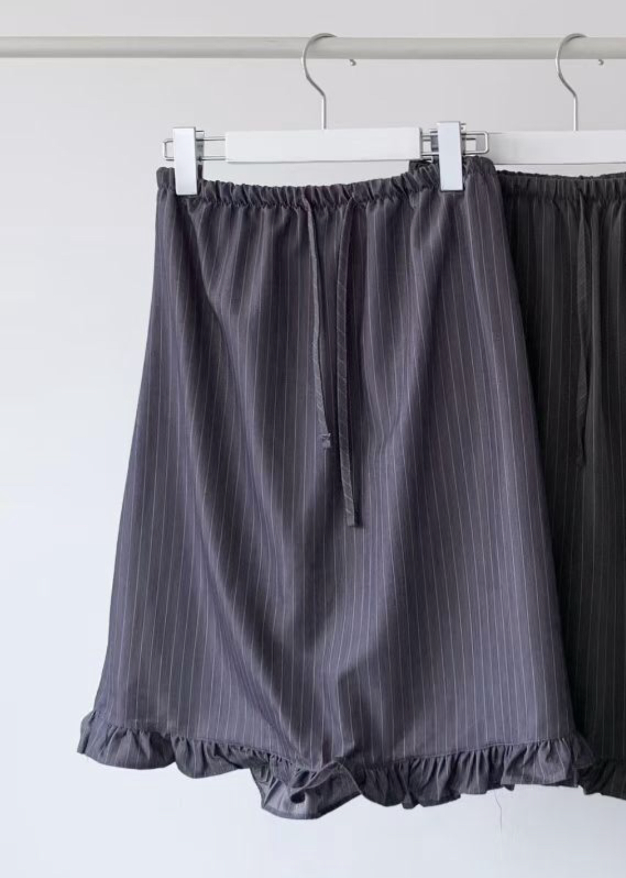 BRAND MARKET-브랜드마켓-T韓國直郵女裝新品職業半身裙中短裙荷葉邊BRAND MARKET-2件起半身裙/中短裙圖色1