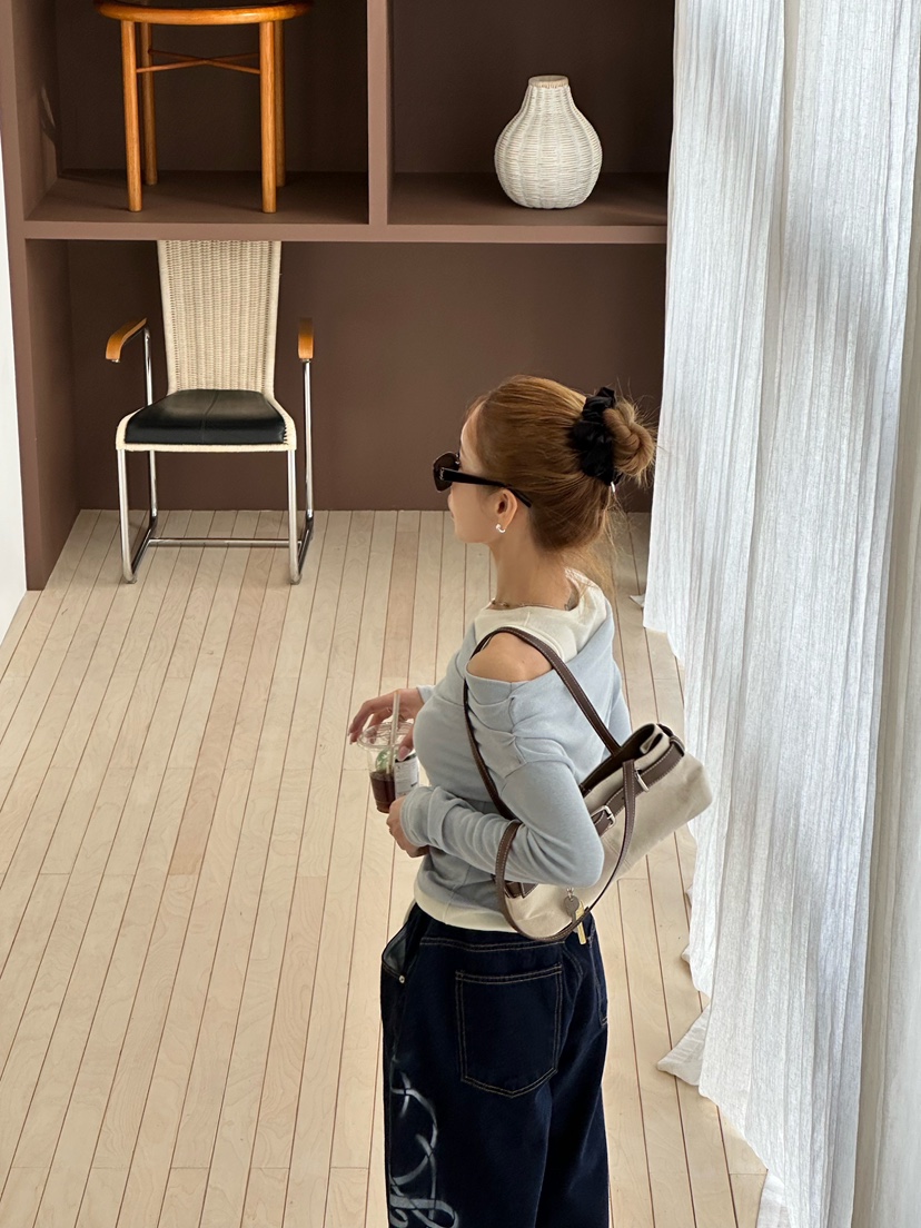 ZEROZERO韓國直郵女士新品推薦時尚人氣職業長袖T恤混紡露肩ZEROZERO長袖T恤