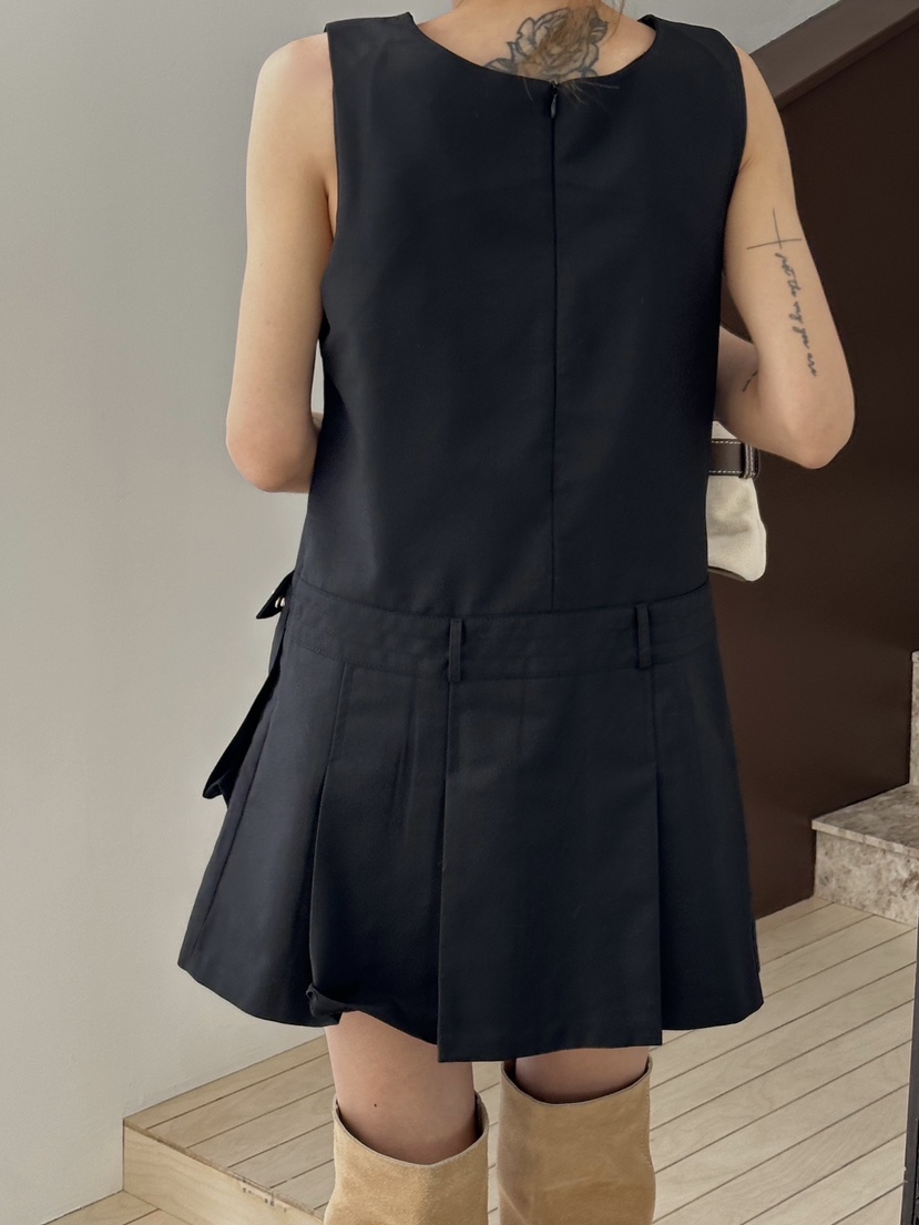 ZEROZERO東大門代購女裝新款休閑熱賣推薦連衣裙口袋褶裥ZEROZERO連衣裙