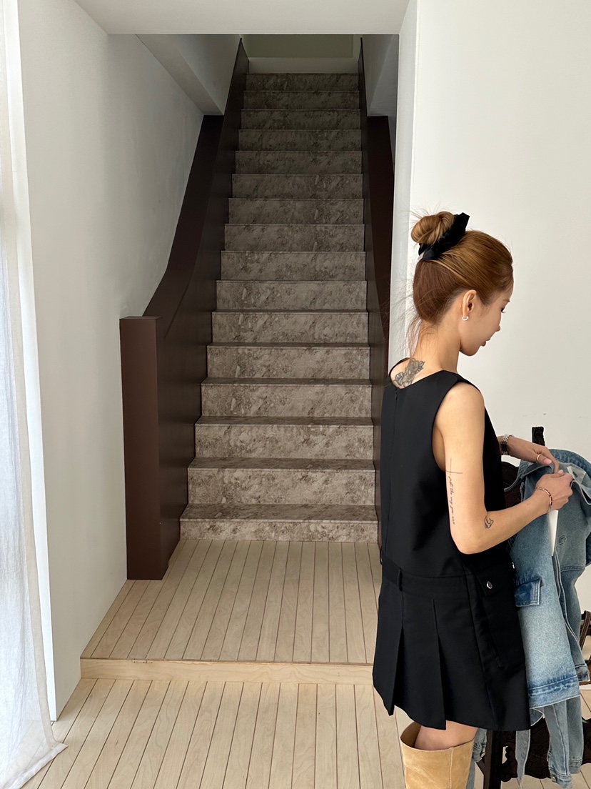 ZEROZERO東大門代購女裝新款休閑熱賣推薦連衣裙口袋褶裥ZEROZERO連衣裙