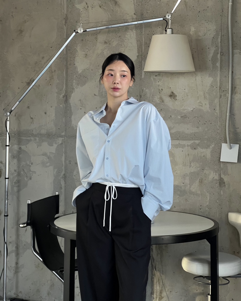 VERNI韓國代購女裝新品人氣熱賣時尚真品休閑襯衫蕾絲衫天絲VERNI襯衫/蕾絲衫