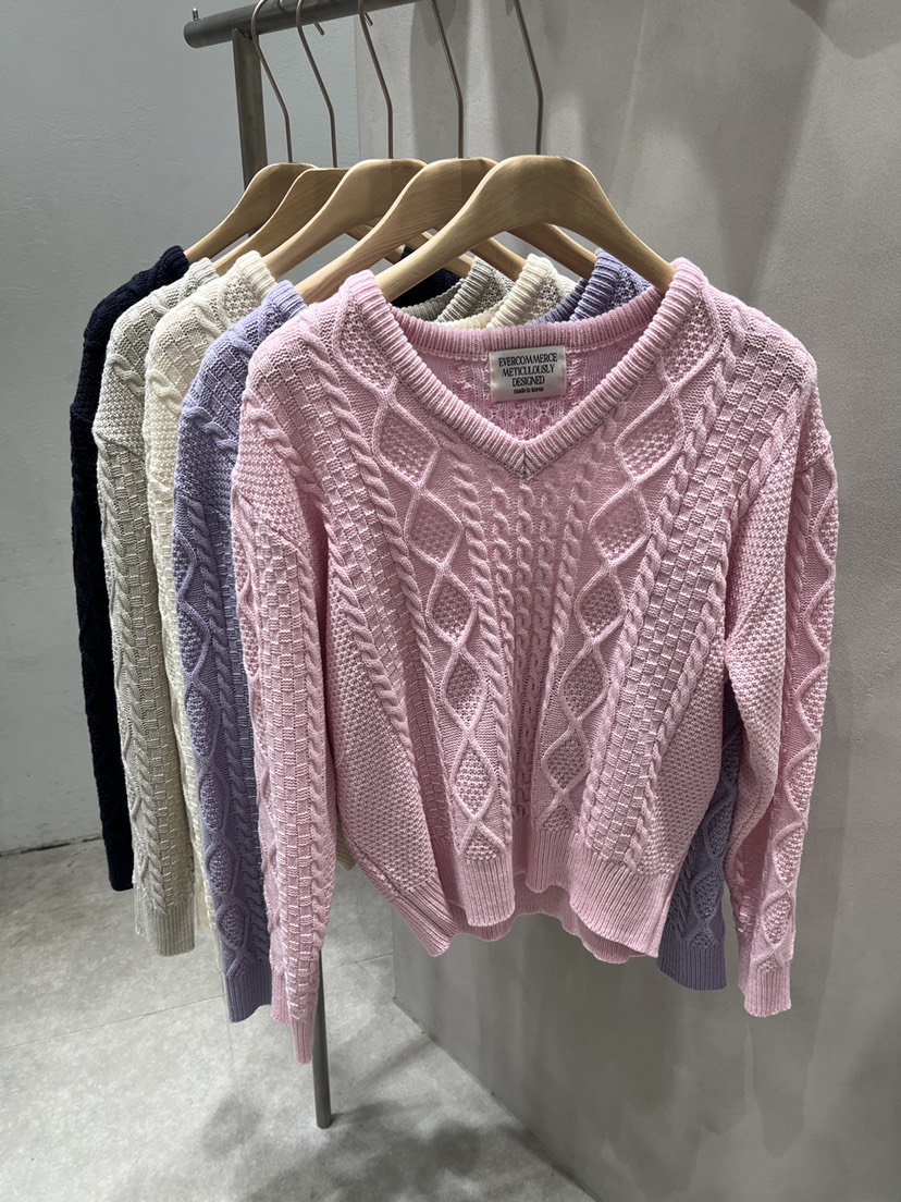 EVERCOMMERCE METICULOUSLY DESIGNED東大門直郵女裝新款26春夏毛衣EVERCOMMERCE METICULOUSLY DESIGNED毛衣